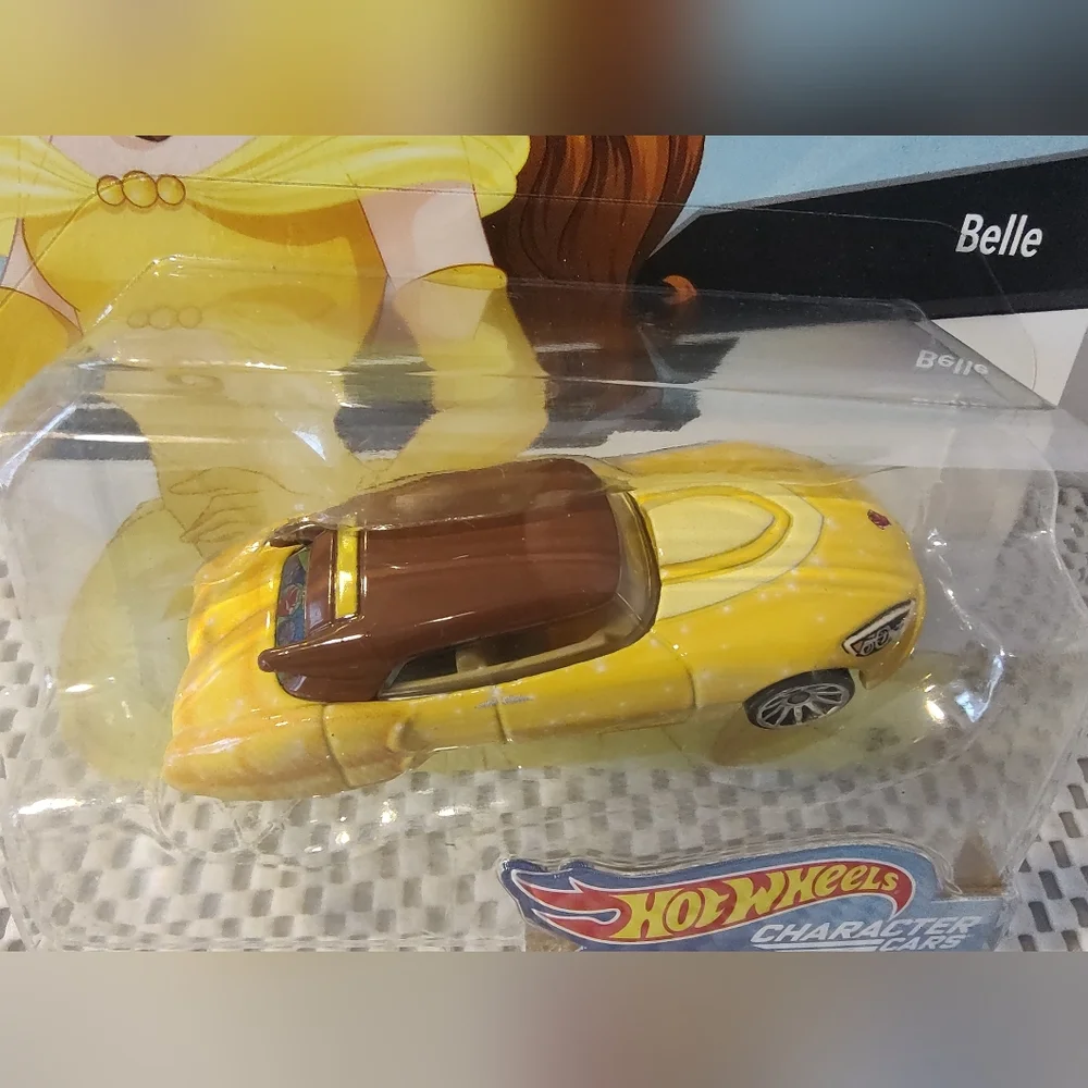 Hot Wheels Character Cars Belle Beauty and the Beast NWT Disney